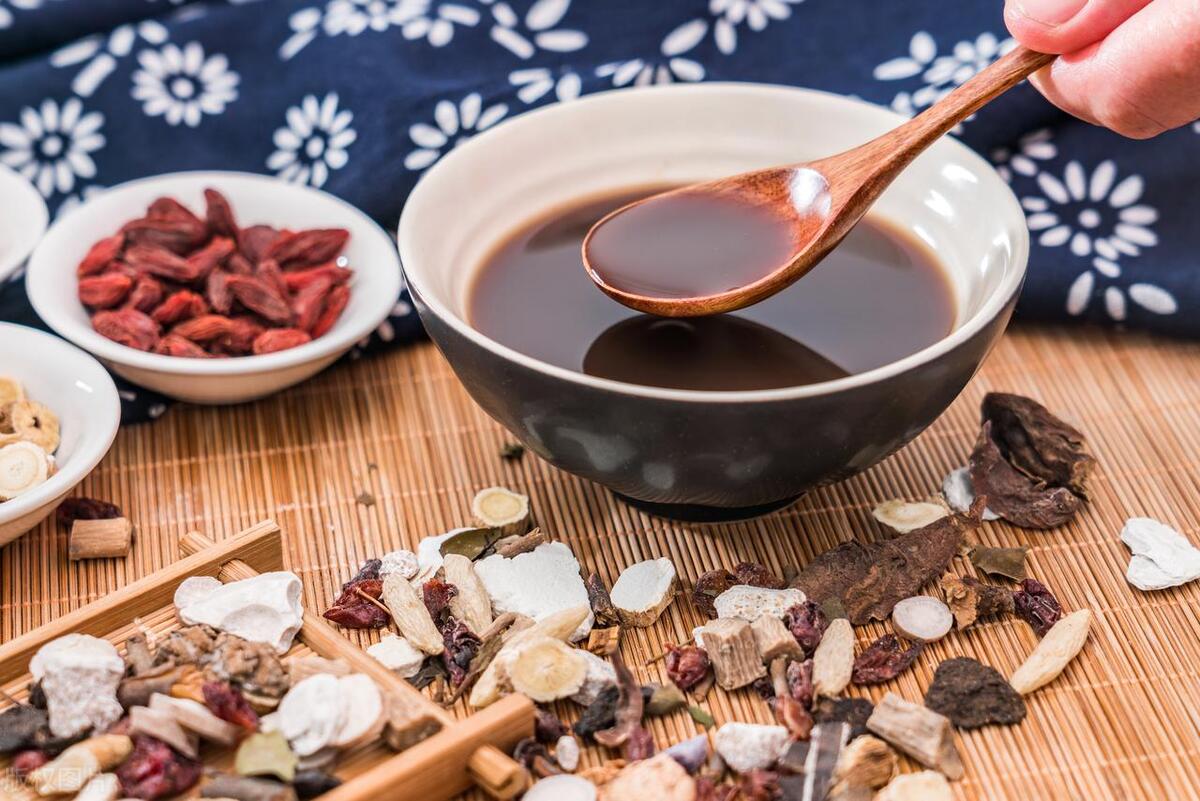 抓住治疗血液病的八个关键点,有什么偏方治疗血液病