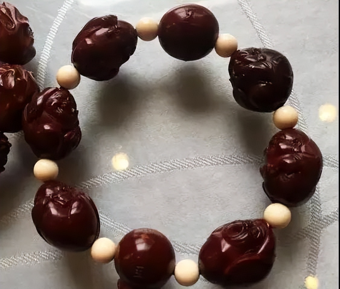 盘玩出来最好看的几种手串,文玩手串快速包浆上色