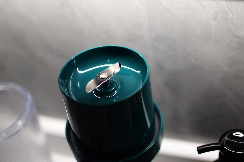 摩飞便携式榨汁杯充电视频,榨汁杯摩飞无线最低价