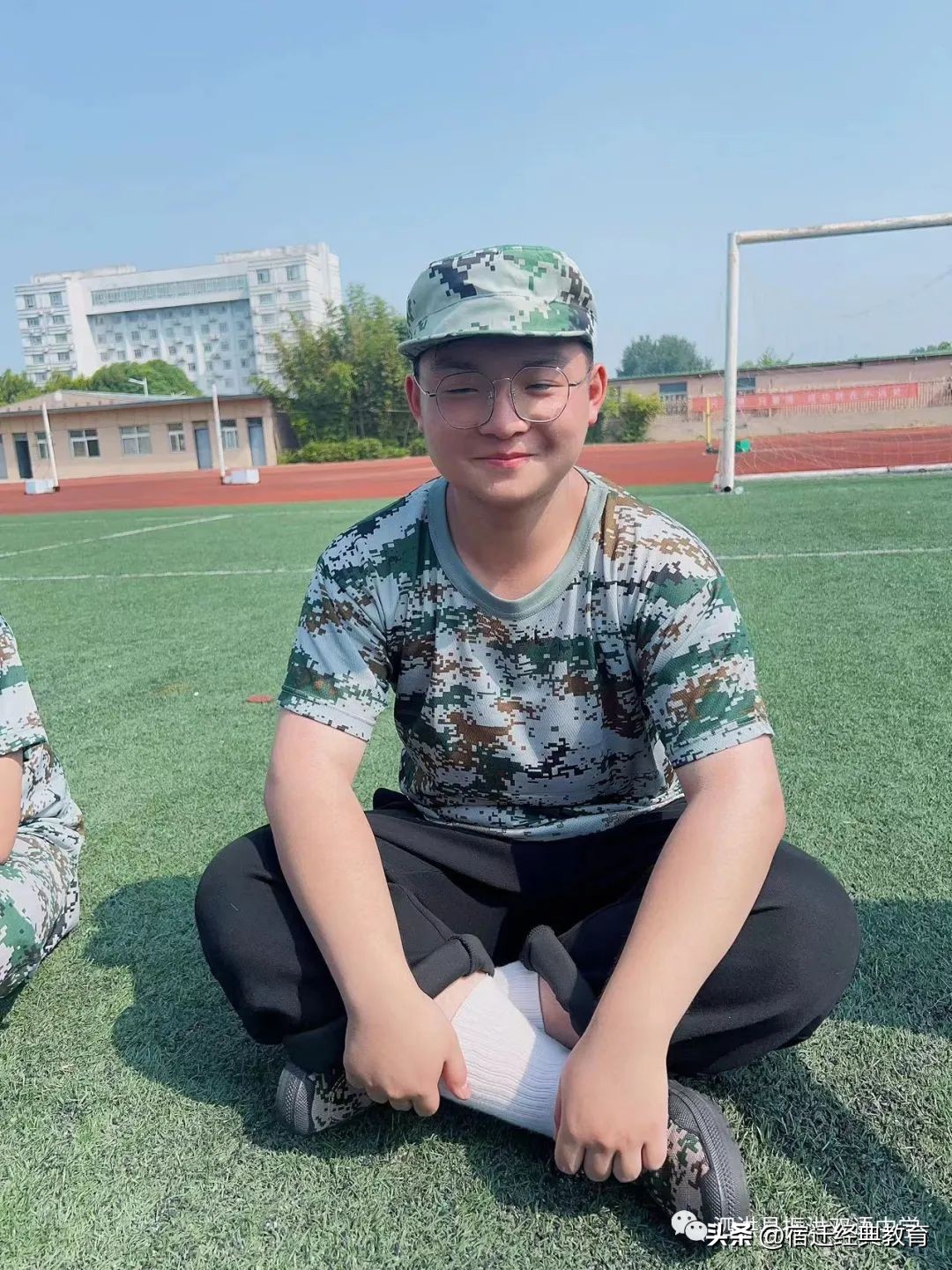 2019级新生军训掠影之动作篇,直击2022级新生军训汇演现场