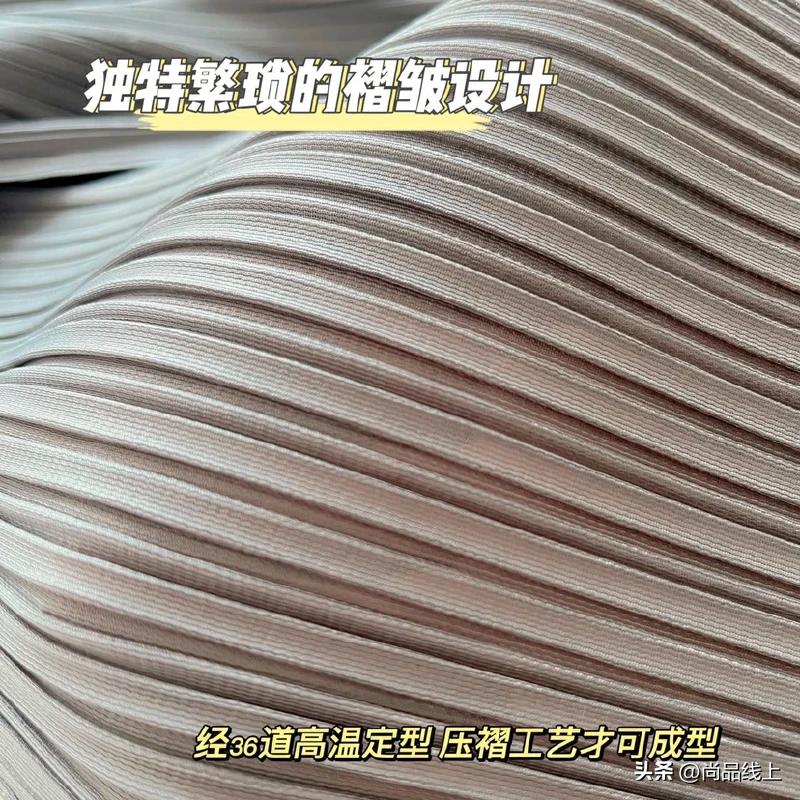 一个被褶皱服饰承包的夏天，【FBee菲必】永久褶皱，⁮不用熨烫