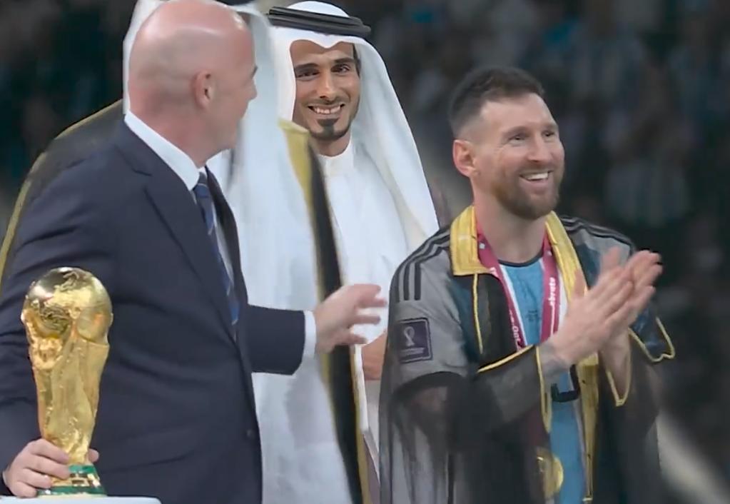 阿根廷夺冠庆祝游行震撼场面,阿根廷夺冠球迷激动瞬间