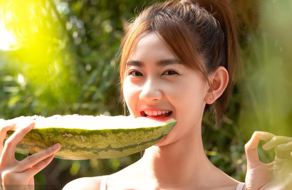 女生给我说头疼该怎么回复,女生说头疼应该怎么回复