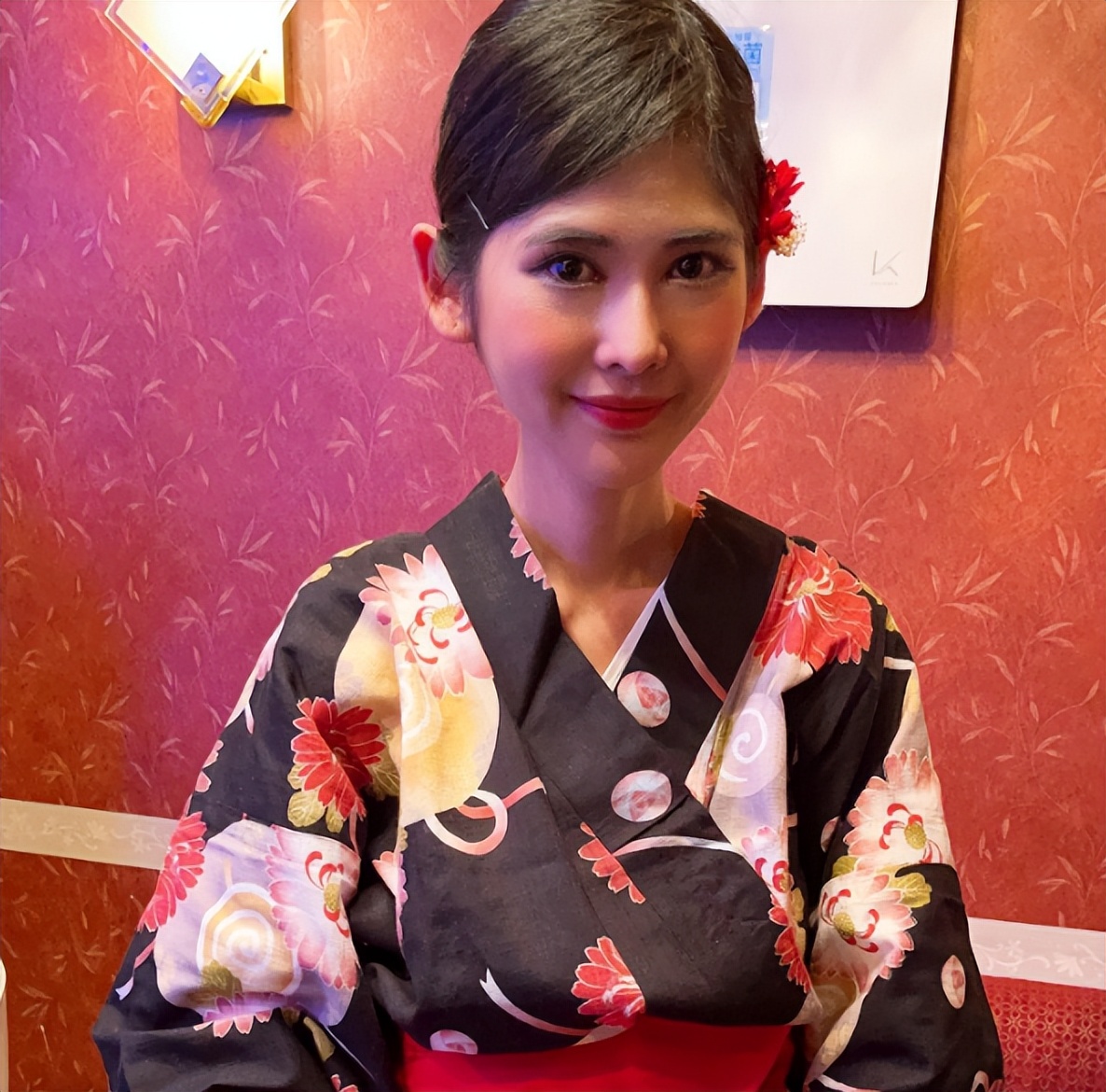 日本美女“大胃王”猝逝，年仅30岁，曾患厌食症，高中只有30公斤