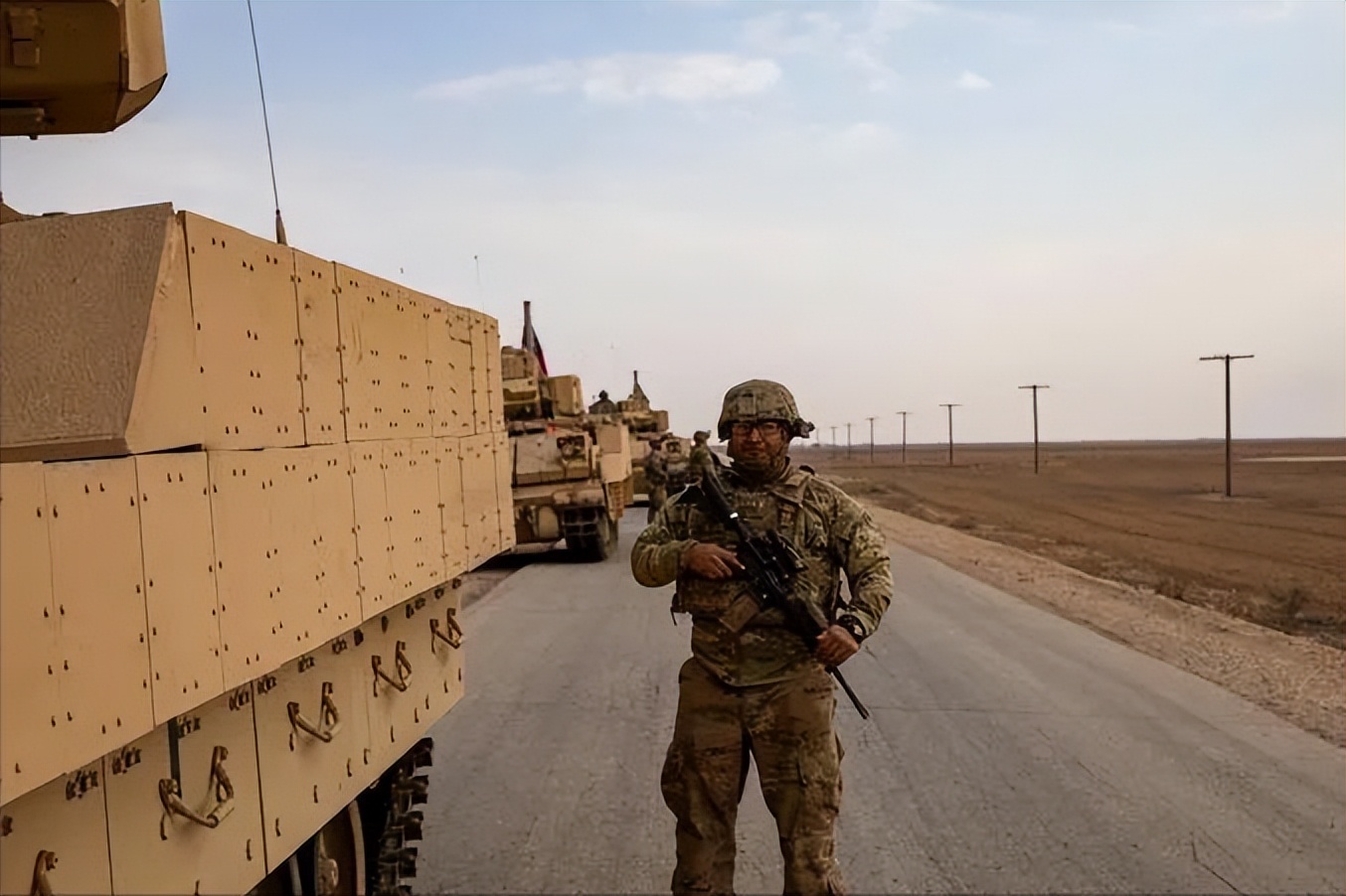 美军在叙利亚最新消息视频,美军袭击叙利亚军火库