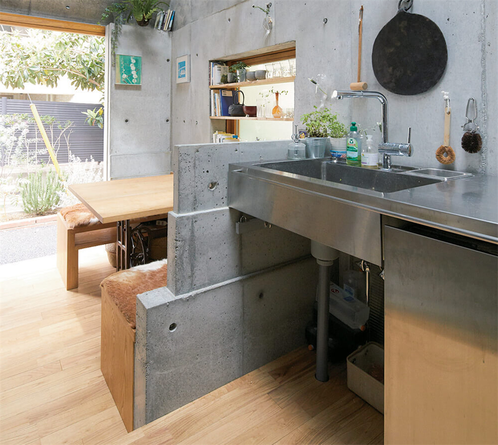 日本小夫妇房子,日本夫妻住进荒宅