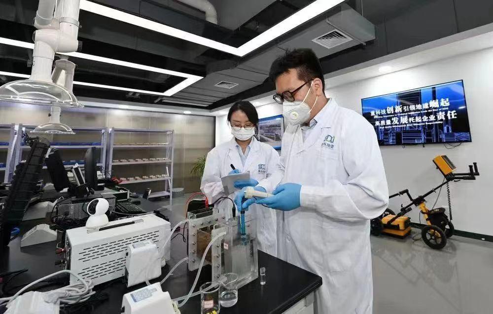 中国经济观察创新激发澎湃动力,陕西培育新动能观察