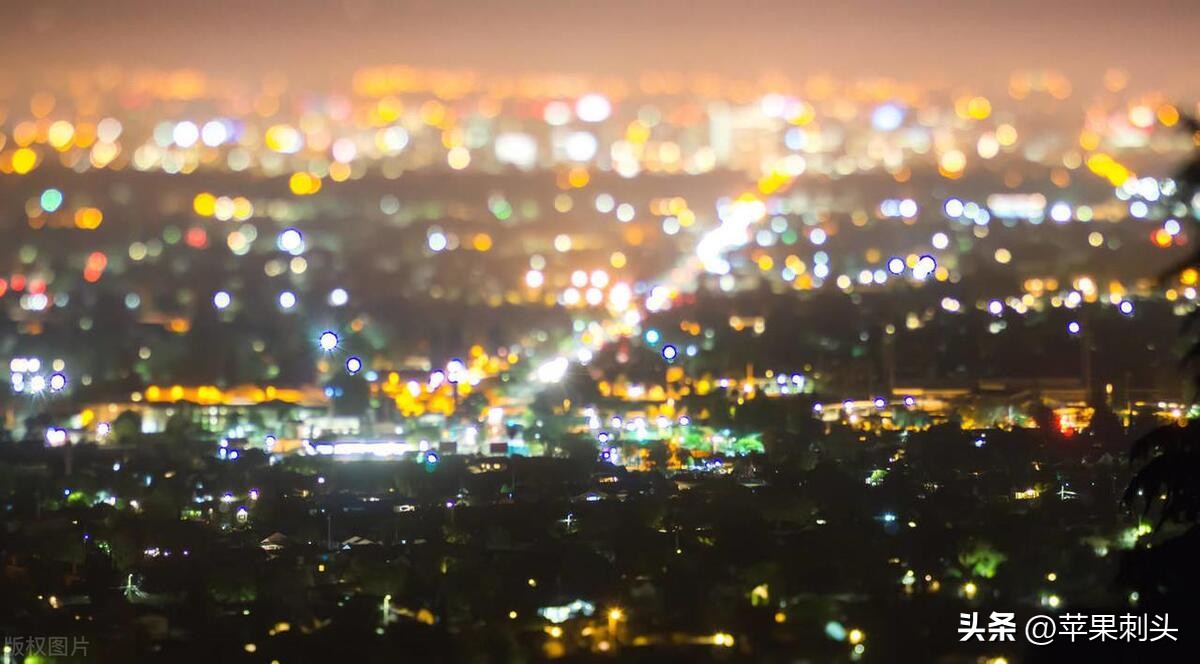 句句扎心却让人瞬间清醒的文案,10条治愈文案，句句温暖你的心