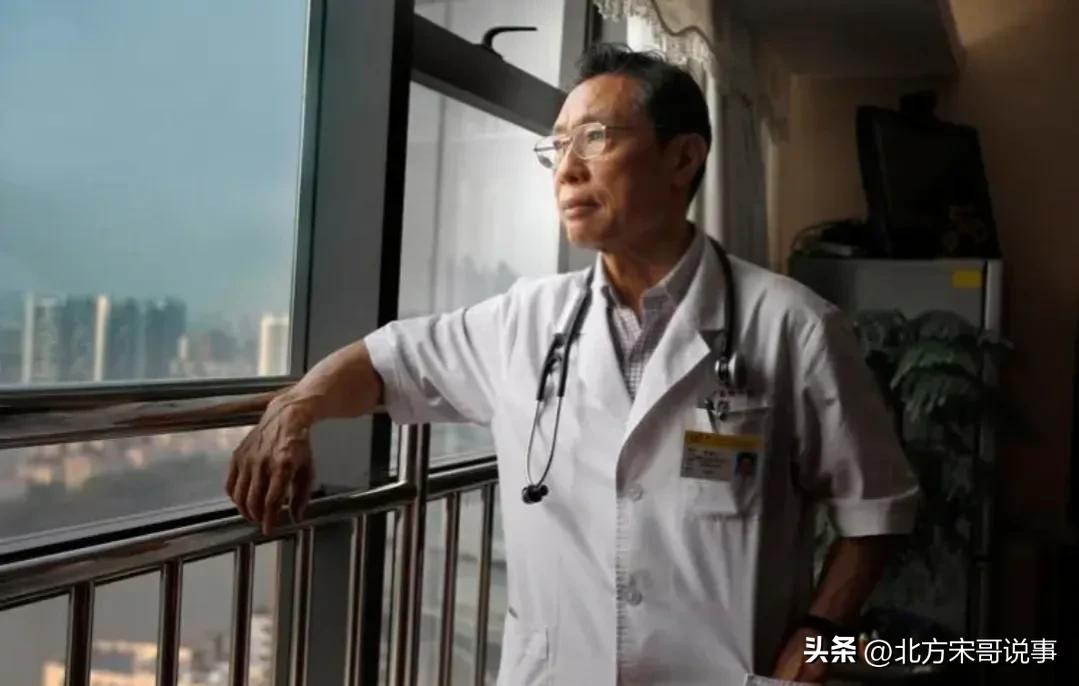 一个民族需要仰望星空的人的视频,一个民族为什么要有仰望星空的人