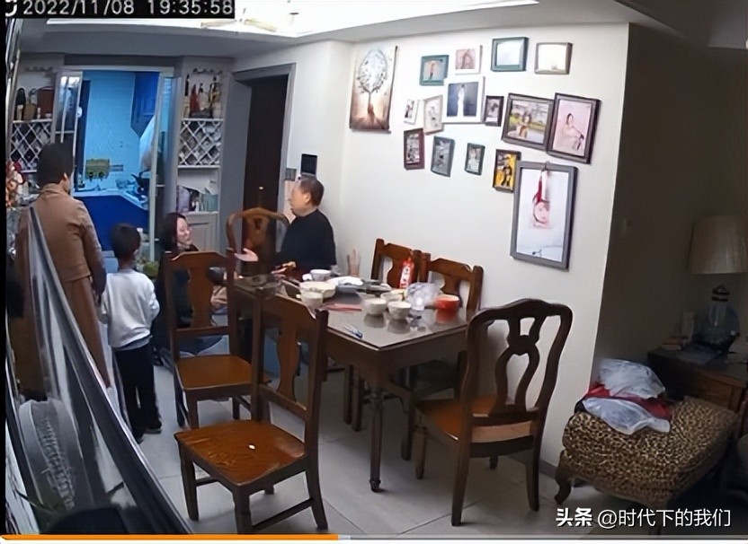 ‘‘掌掴男童’’事件网友各持己见,完整版视频解析,真相如何?