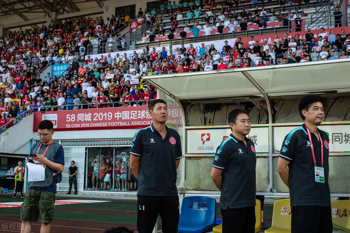 人民日报大连足球,人民日报评论大连青训