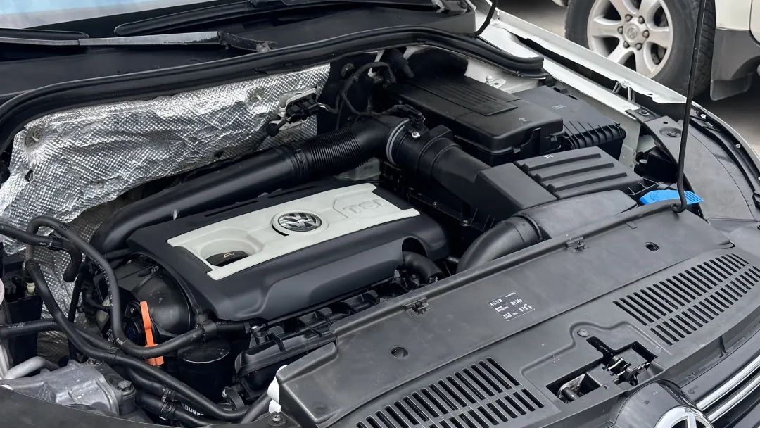 12年大众途观二手车翻新,大众途观外观塑料件翻新