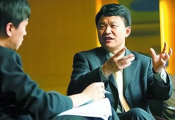 徐立华身价多少个亿,徐立华身家