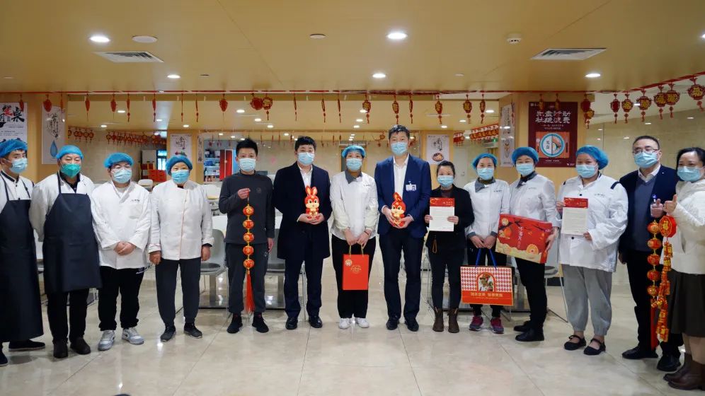 致敬国寿坚守岗位工作的人,致敬春节坚守在岗的同事们