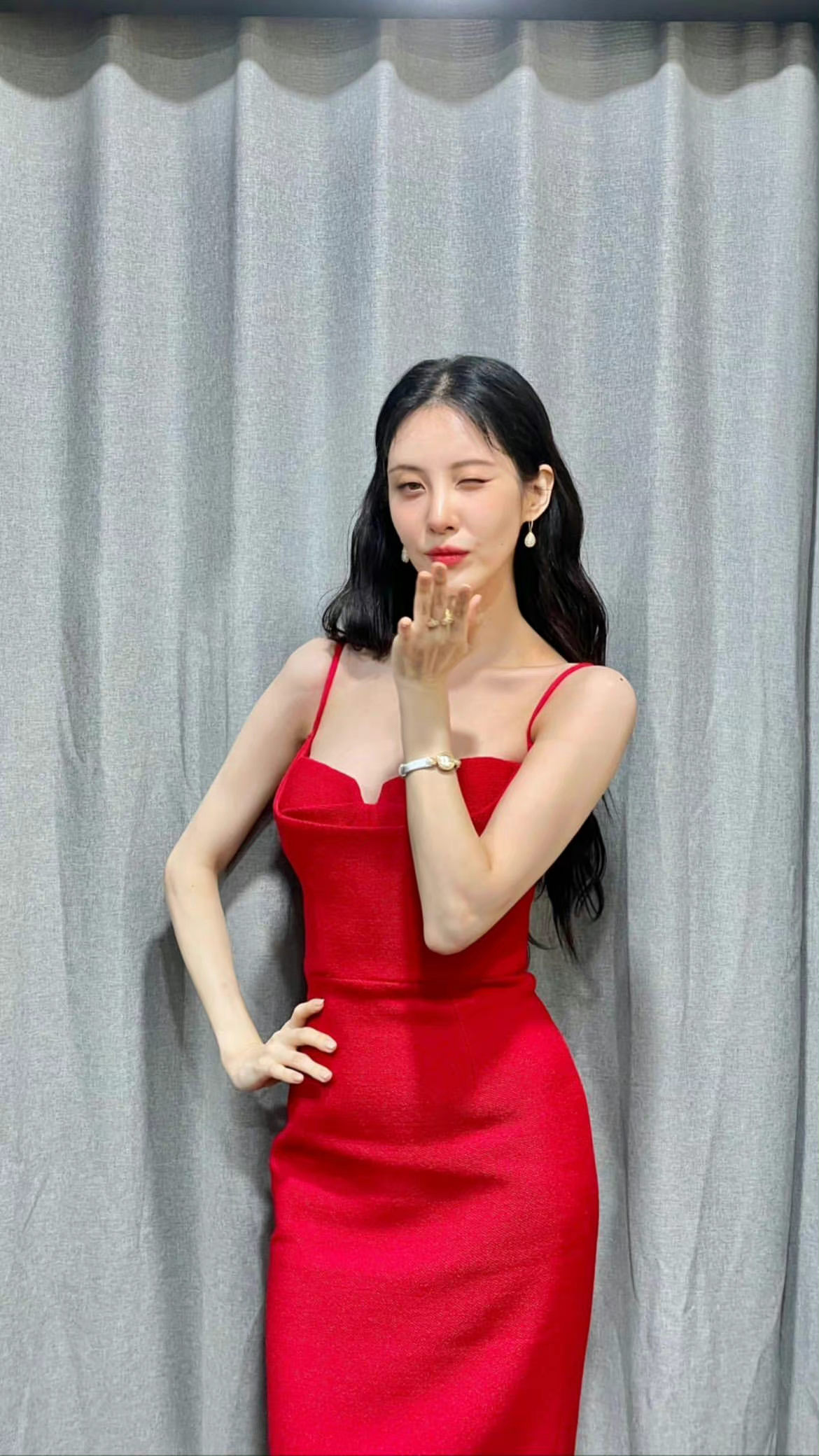 徐贤少女时代的气质怎样,徐贤惊艳身材