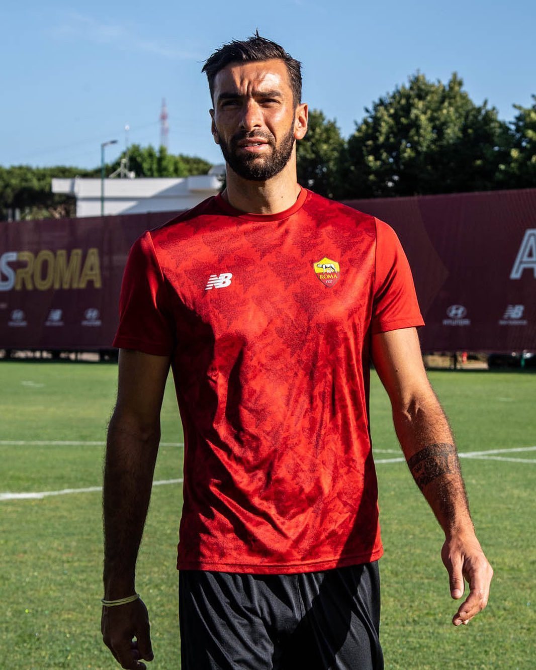 罗马vs尤文图斯迪巴拉,罗马和斯莫林谁强