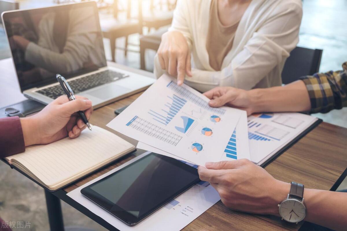 终于有人把集合竞价的精髓讲透了,终于有人把集合竞价说清楚的视频