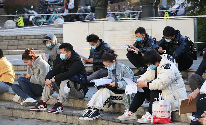 35岁考编考了4次没考上,35岁考编考4次