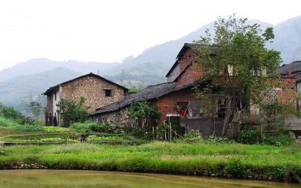 要想过得好必须对老婆好,窗台放元宝有啥寓意