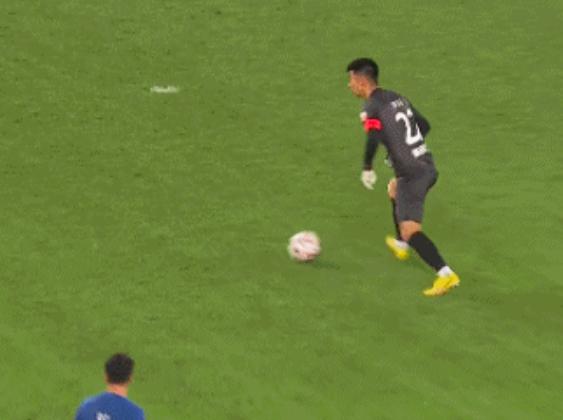 鐢疯冻琚洕璧岀悆,鐢疯冻杩炵画澶辫涓㈢悆