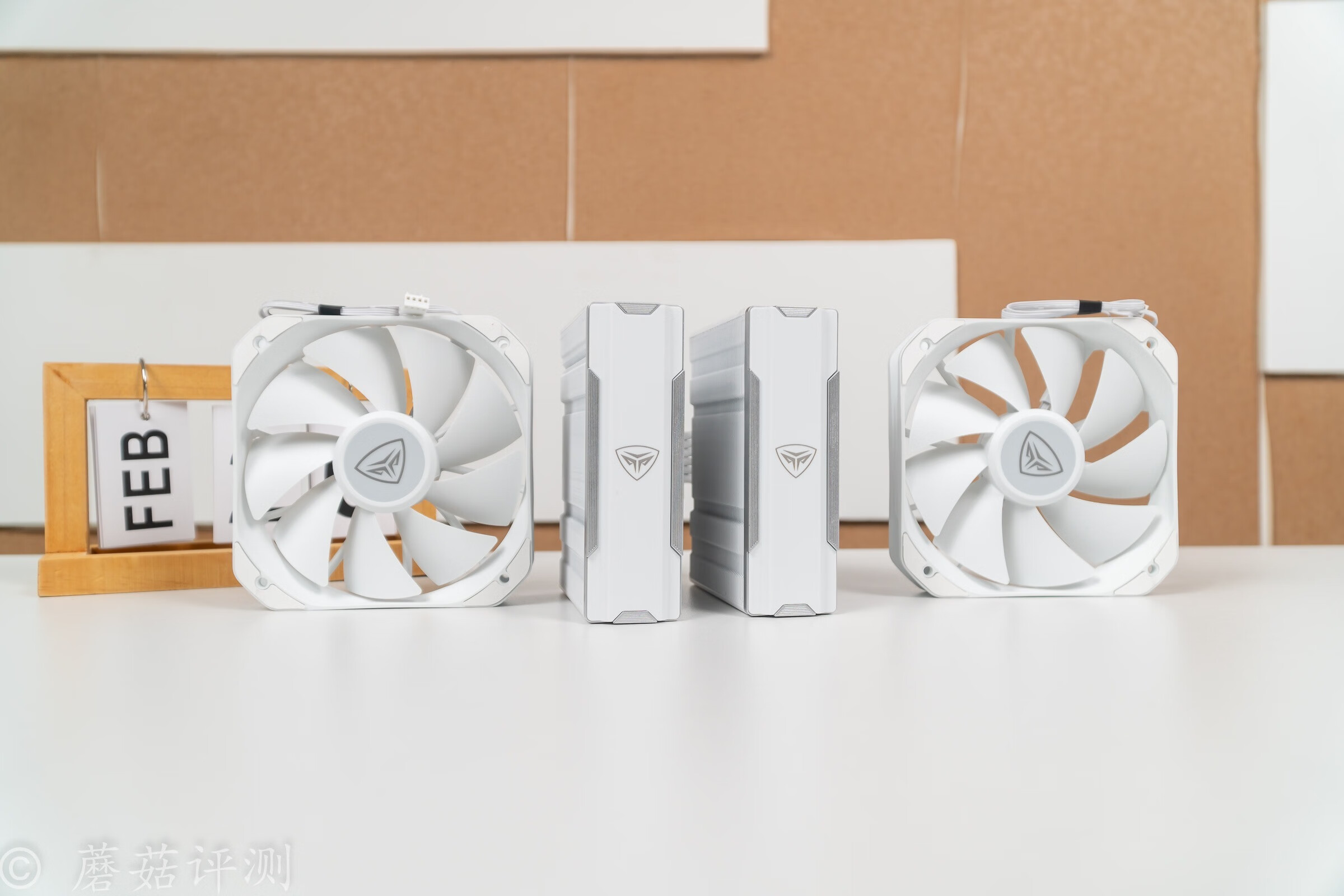 攒了好久的钱终于派上了用场,攒了很久的钱换电脑