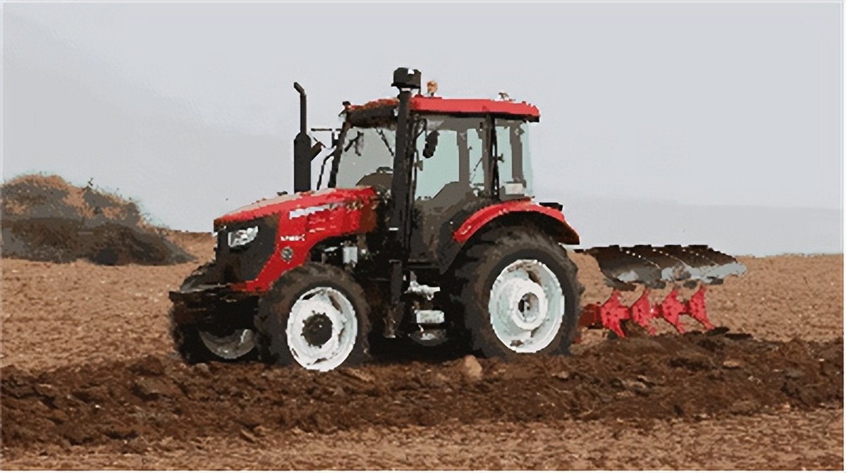 国产拖拉机的停滞与退步，马力疯长背后与国外拖拉机差距越拉越大