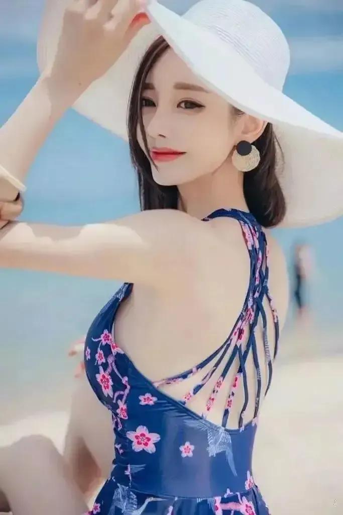 孙允珠高领修身毛衣美图,孙允珠高清美图