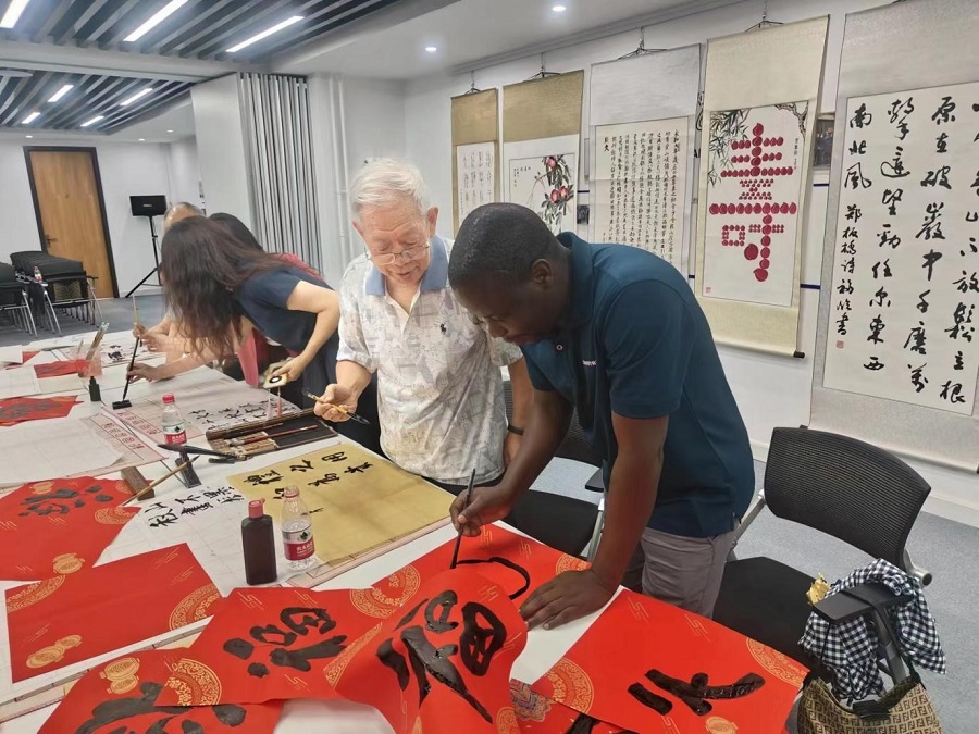 在北京生活是一种怎样的体验采访,在北京大城市生活会有怎样的体验