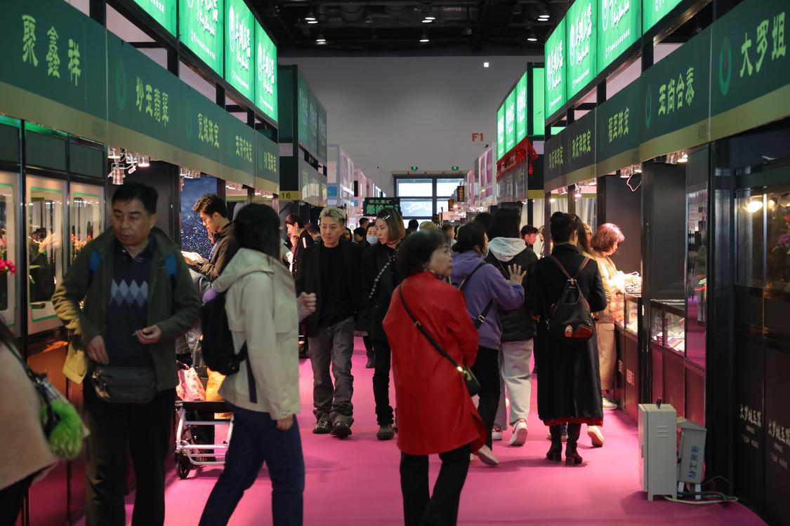 平洲珠宝展几点开始,北京国际珠宝展2023点翠