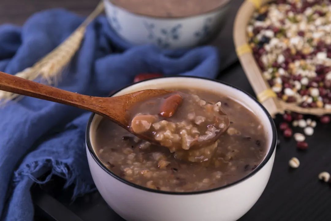 长寿养肾粥,长寿养生粥的功效与作用