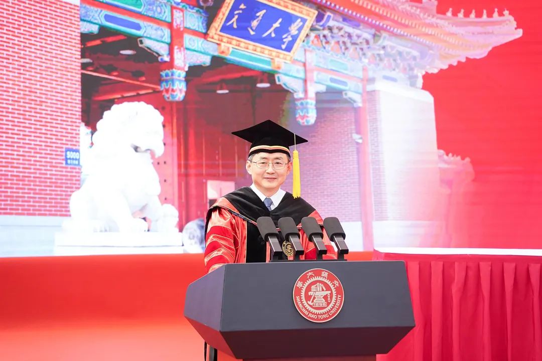 上海交大硕士生2024毕业典礼,上海2022年交大毕业典礼演讲