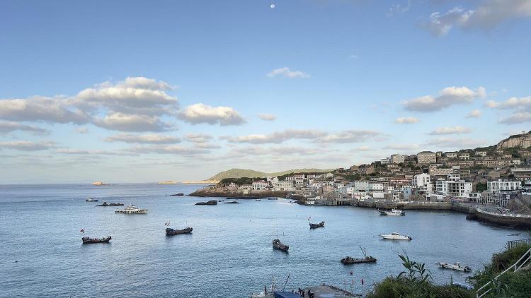 9点入住17点退房怎么订,东极岛酒店九点必须退房么