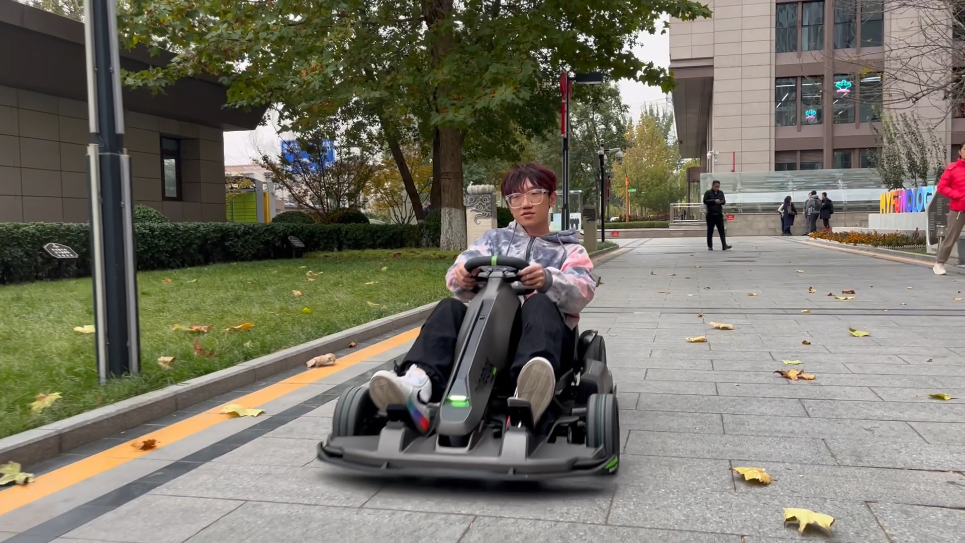 能开出门的卡丁车,九号卡丁车pro2玩switch赛车