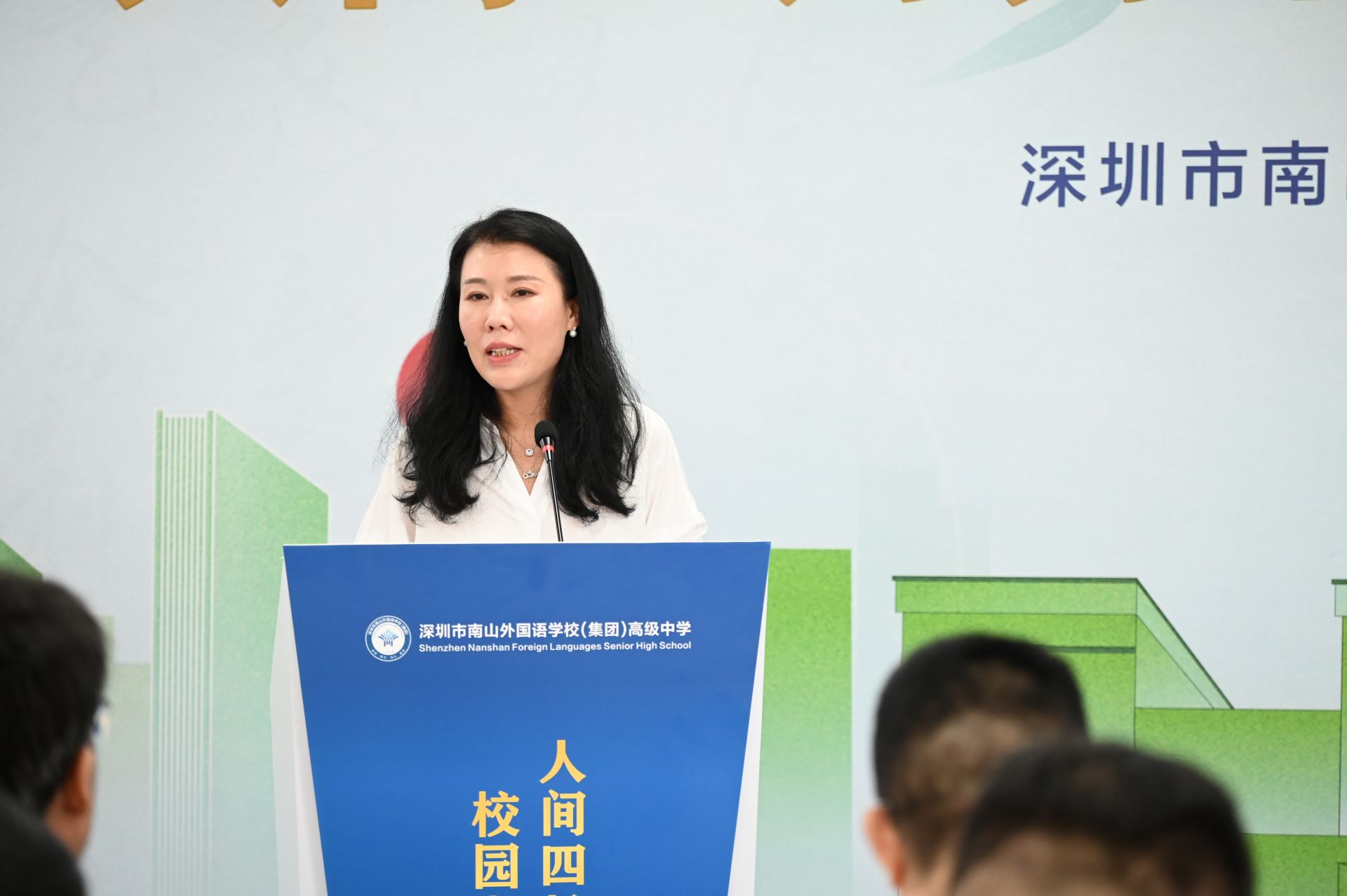 一座美好的图书馆应该是怎样的?南外高中图书馆新馆给出了答案