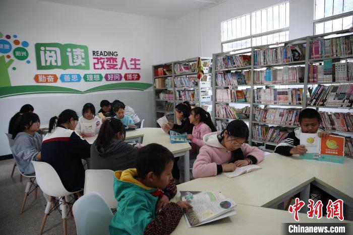 达州宣汉有寄宿小学吗,宣汉县育才石岭小学留守儿童