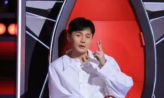 李荣浩翻唱的情人有什么改变吗,李荣浩情人电吉他solo