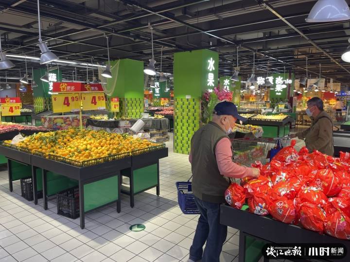 西湖边开了18年，杭州最后一家家乐福要关了，你在那里办过卡吗？