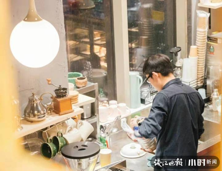 4年送出面包近3万个，杭州有家小店“不务正业”却很暖，它在做的事要不要一起来