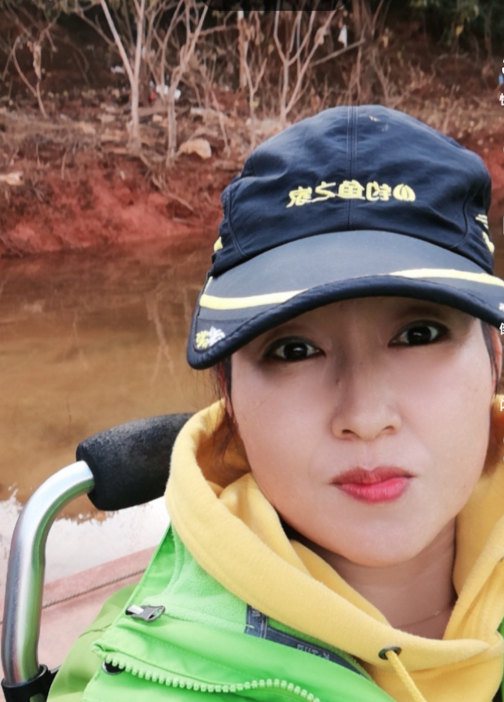 梅子姐这次选了没有打窝的钓位，渔获究竟如何呢