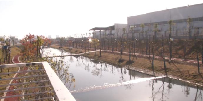 铭宇水晶排污管网被堵塞，县纪委监委服务专班协调促畅通