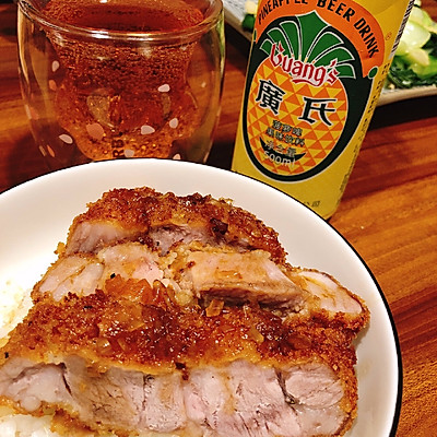炸猪排怎么做酥脆好吃又简单,怎么炸猪排又酥又好吃