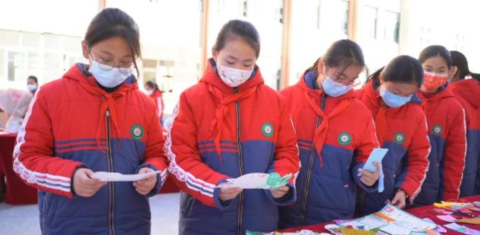 聚焦核心素养有效落实双减政策,双减活动成果展示小学