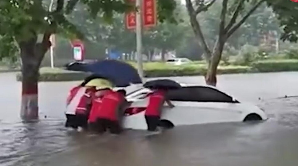 回顾京东2021年：让每个为幸福拼搏的人都拥有向上的力量