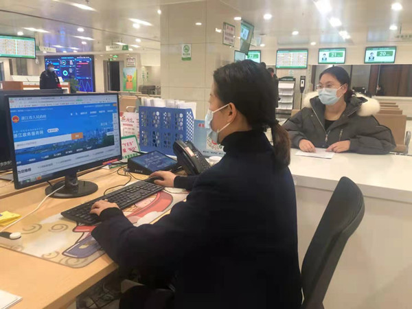 政府工作报告强调哪些问题,政府工作报告最新热点问题