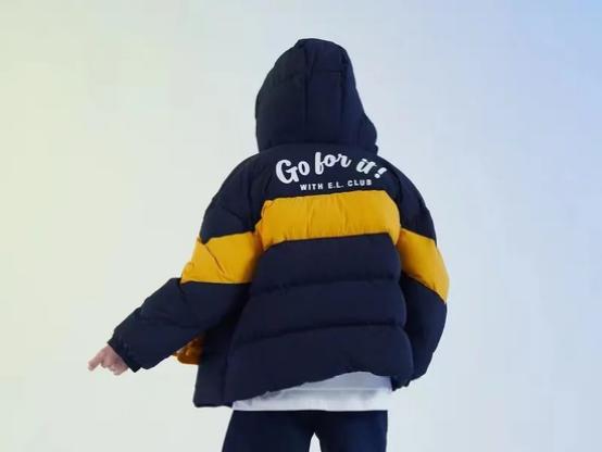 羽绒服热销第一名一百多块钱,品牌羽绒服一千元钱以上的