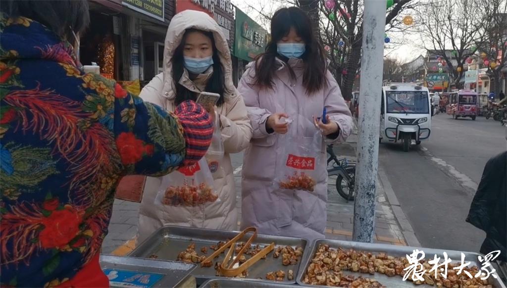 夫妻做了二十年琉璃丸子，培养出两个博士