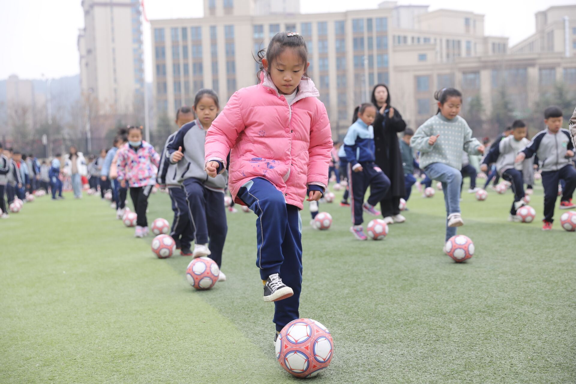 音体美全开动，看济南历城学子“抗疫三重奏”