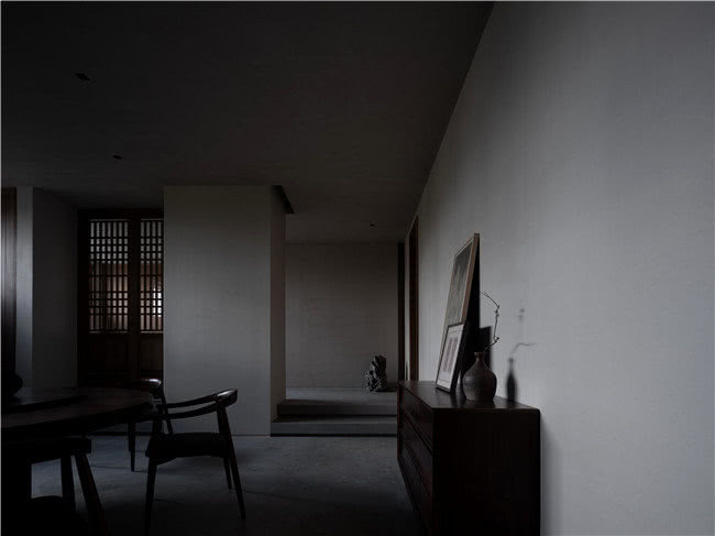 深圳臻間会所:穿透时光的力量