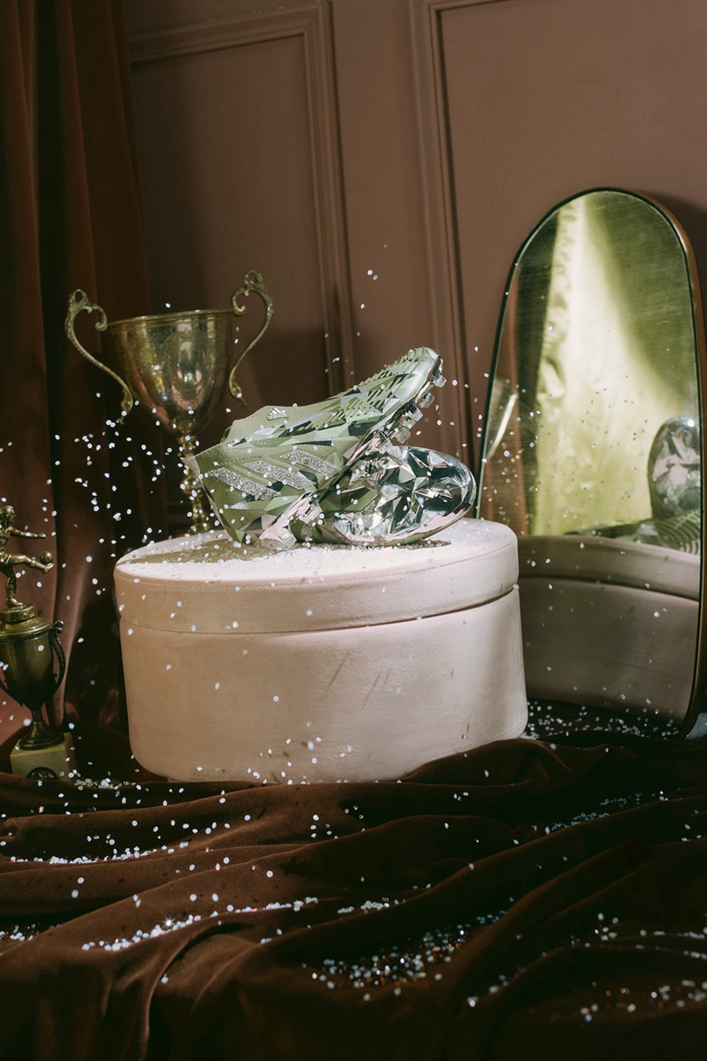 水晶鞋经典款,水晶鞋最新款鞋