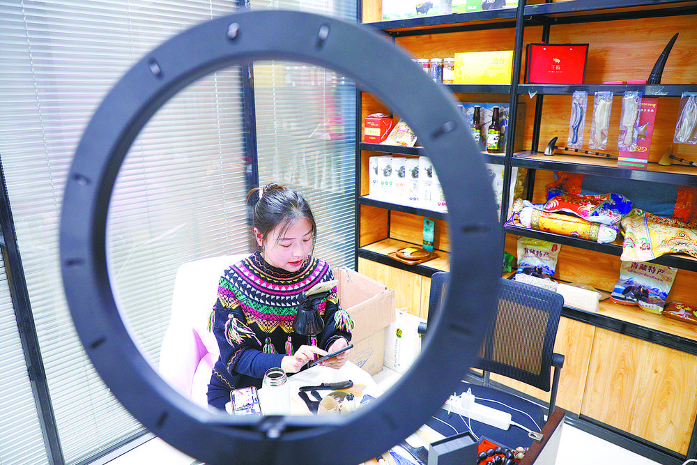 机器人、大数据、自动化流水线、云平台多领域渗透——青海,数字化应用多点开花